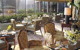 Ritz Carlton Hotel And Spa Manamah Exterior photo