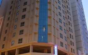 Marina Tower Hotel Manamah Exterior photo