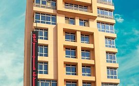 Mirador Hotel Manamah Exterior photo