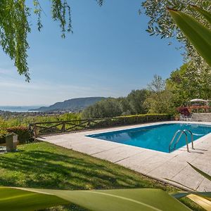 Beautiful Villa With Private Garden And Pool Costermano Exterior photo