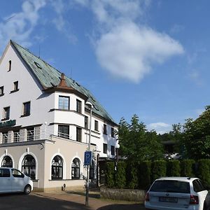 Hotel U Jezirka Liberec Exterior photo