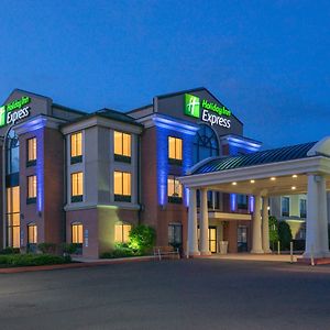 Holiday Inn Express And Suites - Quakertown, An Ihg Hotel Exterior photo
