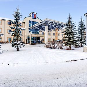 Motel 6-Red Deer, AB Exterior photo