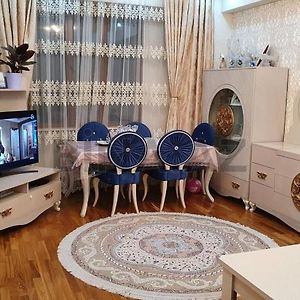 Private Cozy Room Next To Metro Garayev Bakoe Exterior photo