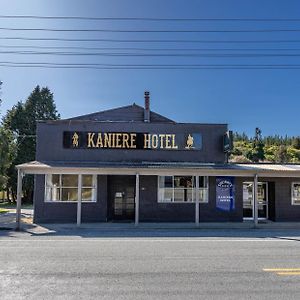 Kaniere Hotel Hokitika Exterior photo