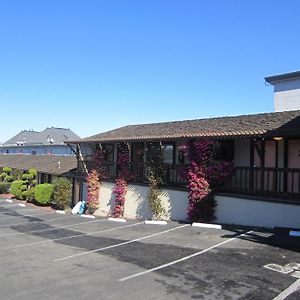Monterey Fairgrounds Inn Exterior photo