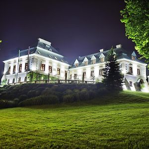 Manor House Spa Chlewiska Exterior photo