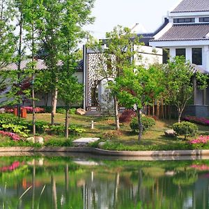 Suzhou Hanyuan Yacht&Resort Hotel Exterior photo