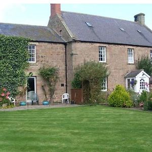 Brockmill Farmhouse Bed and Breakfast Berwick Upon Tweed Exterior photo