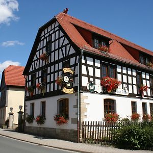 Gasthaus & Hotel Zur Linde Hermsdorf  Exterior photo