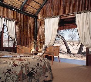 Zebra Kalahari Lodge & Spa Hoachanas Exterior photo