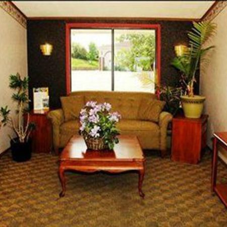 Shayona Inn Extended Stay Christiansburg Interieur foto