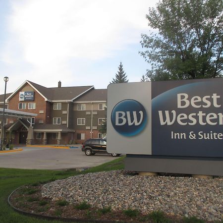 Best Western Harvest Inn & Suites Grand Forks Buitenkant foto