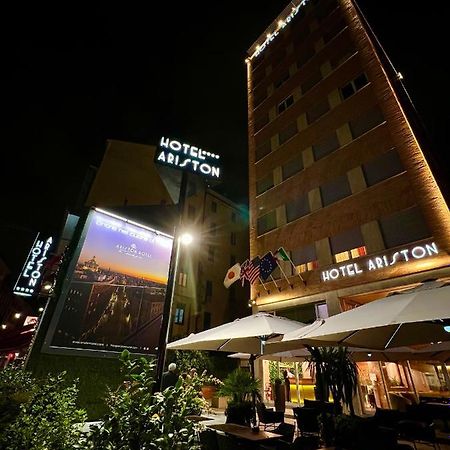 Hotel Ariston Milaan Buitenkant foto