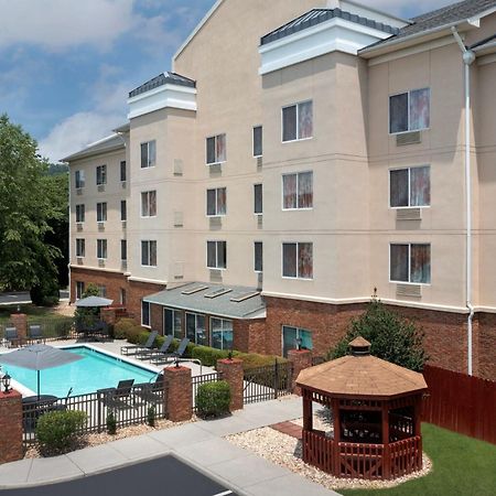 Fairfield Inn & Suites Roanoke Hollins/I-81 Buitenkant foto