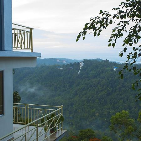 Spice Country Resort Chithirapuram Buitenkant foto