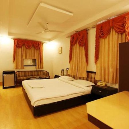 Hotel Suncity International Jodhpur  Buitenkant foto