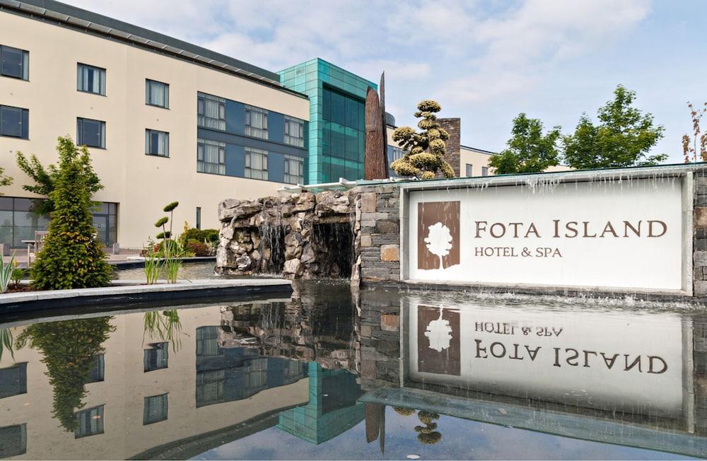 Fota Island Hotel And Spa Buitenkant foto
