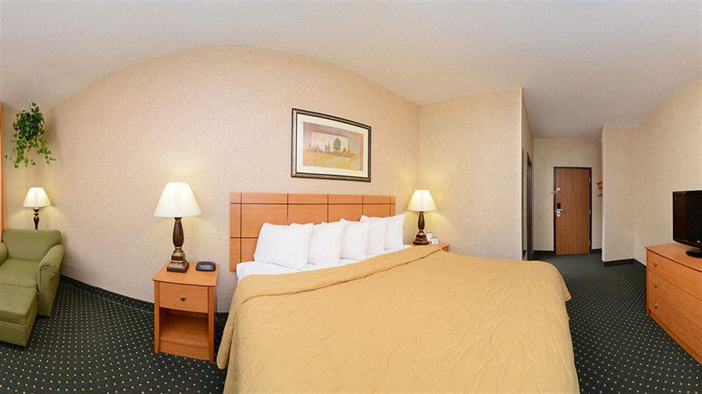 Comfort Inn & Suites Waterloo - Cedar Falls Kamer foto