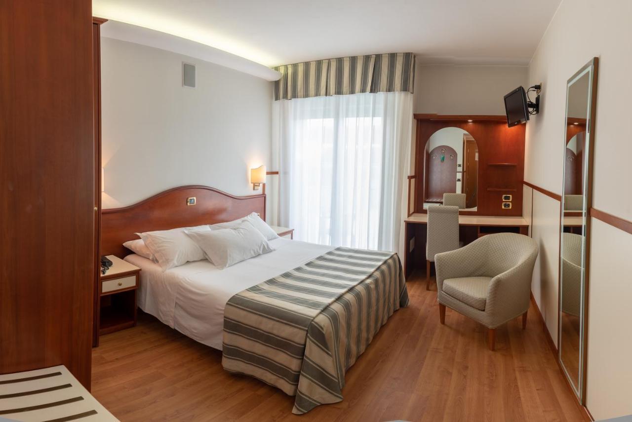 Hotels Vidi Miramare&Delfino Lido di Jesolo Buitenkant foto