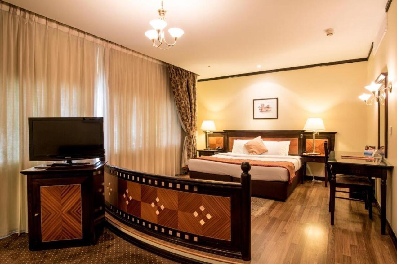 Rolla Suites Hotel -Former J5 Bur Dubai Hotel Buitenkant foto
