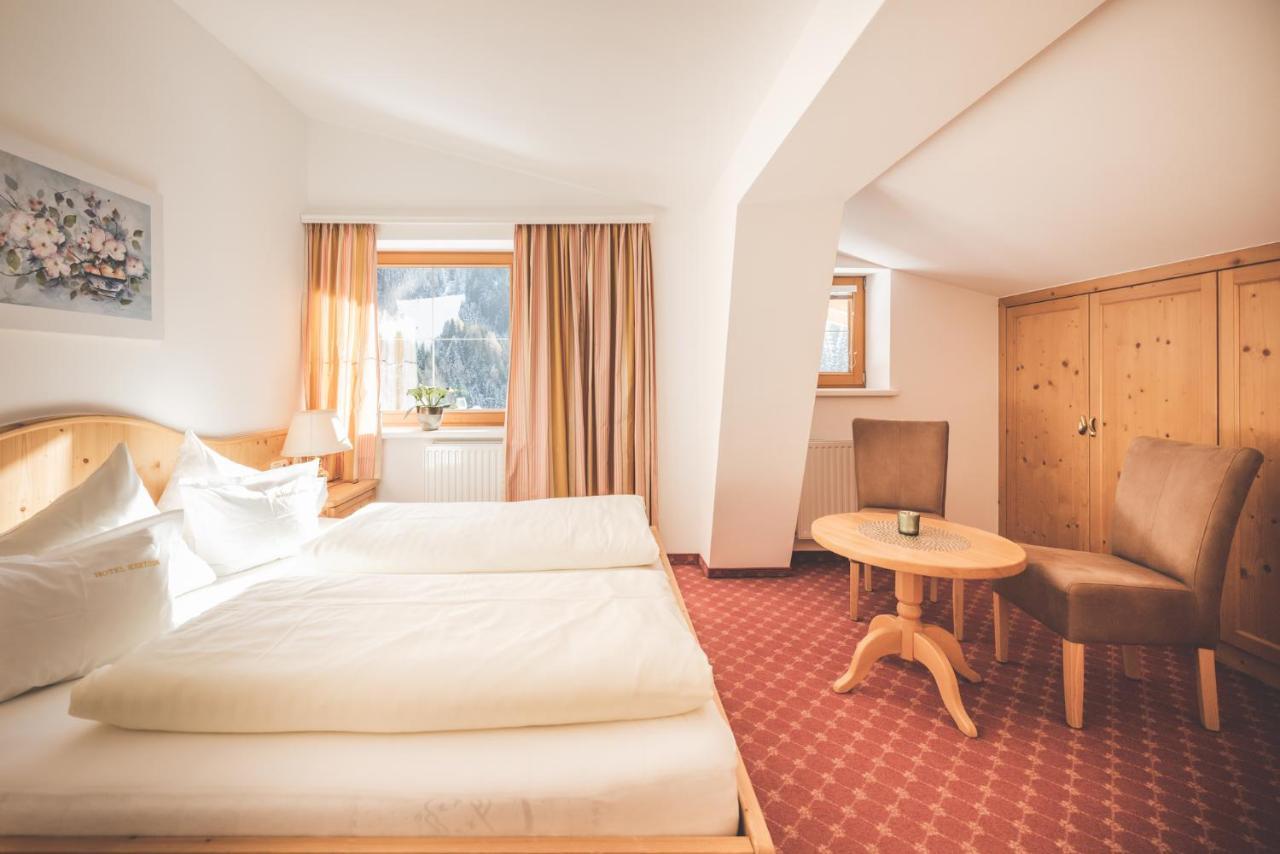 Kertess Hotel Sankt Anton am Arlberg Buitenkant foto