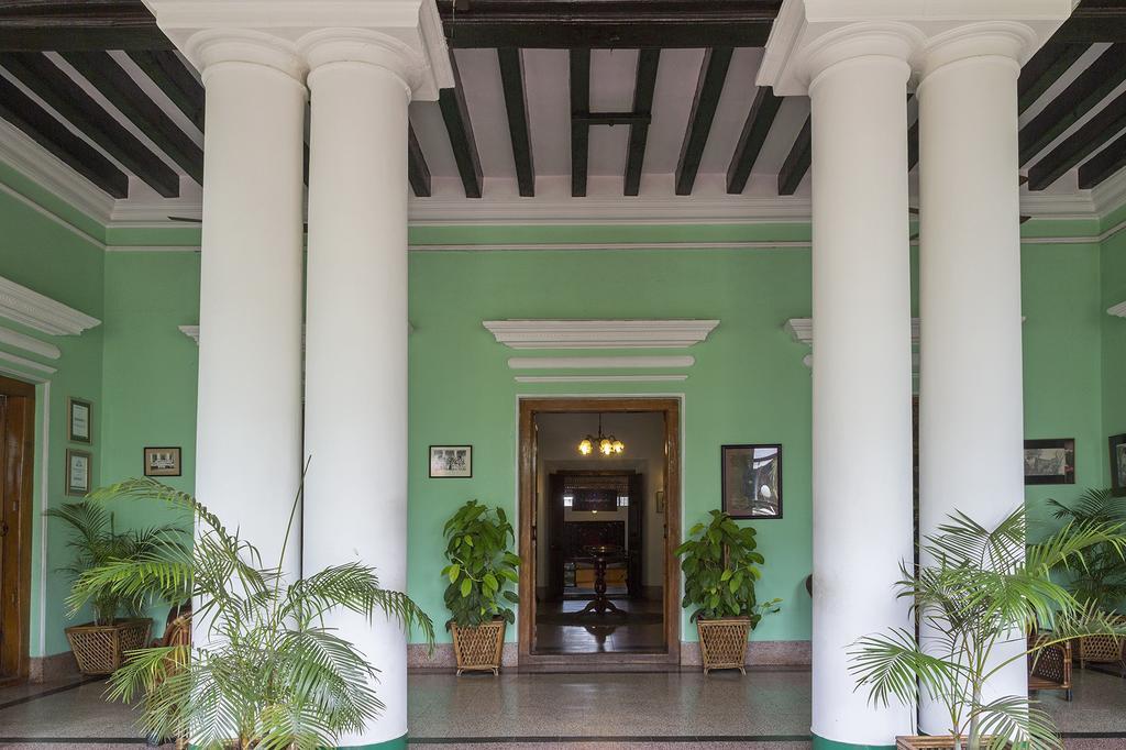 The Green Hotel Mysore Buitenkant foto