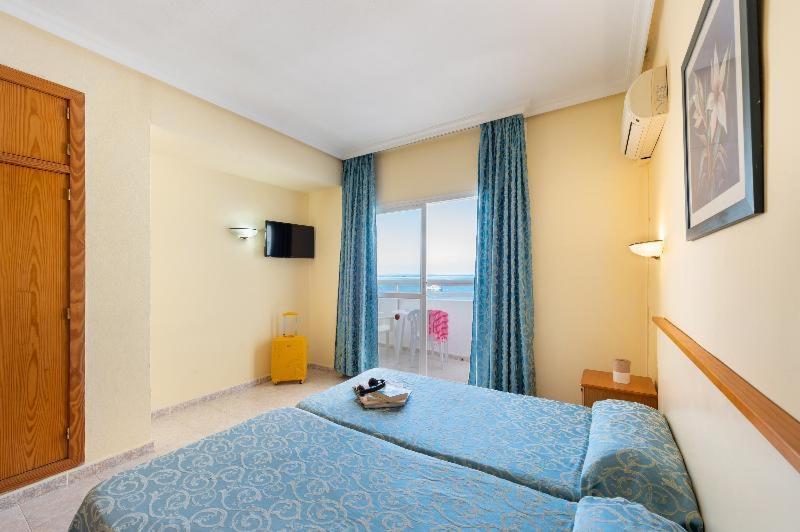 Hotel Apartamentos Vibra Lux Mar Ibiza-stad Kamer foto