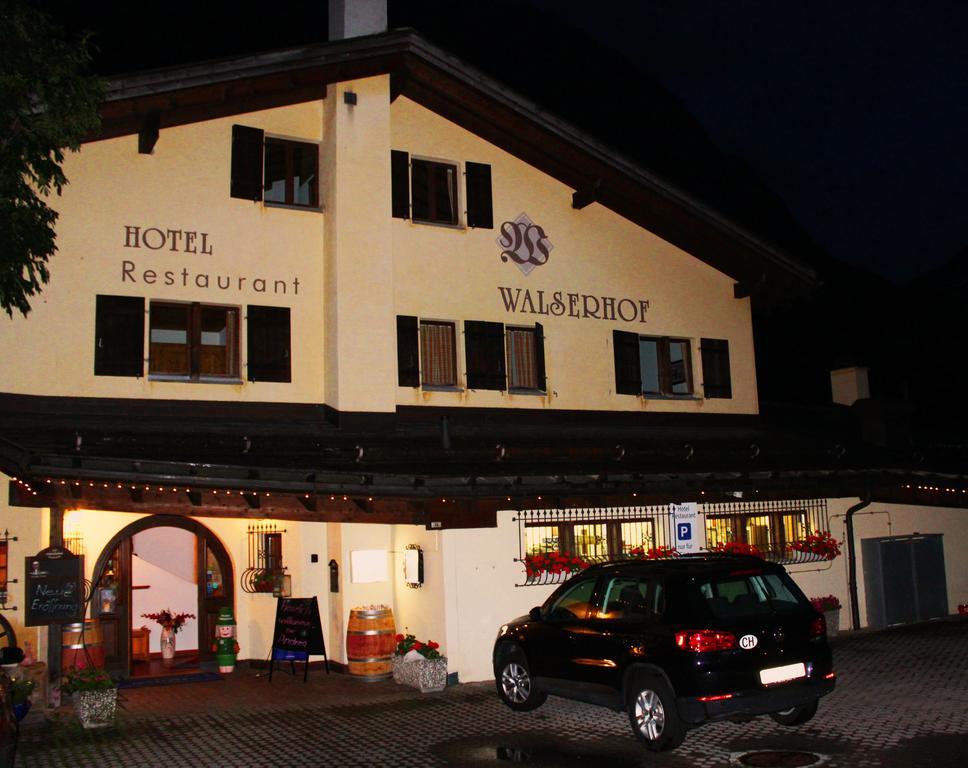 Hotel Restaurant Walserhof Medels Im Rheinwald Buitenkant foto