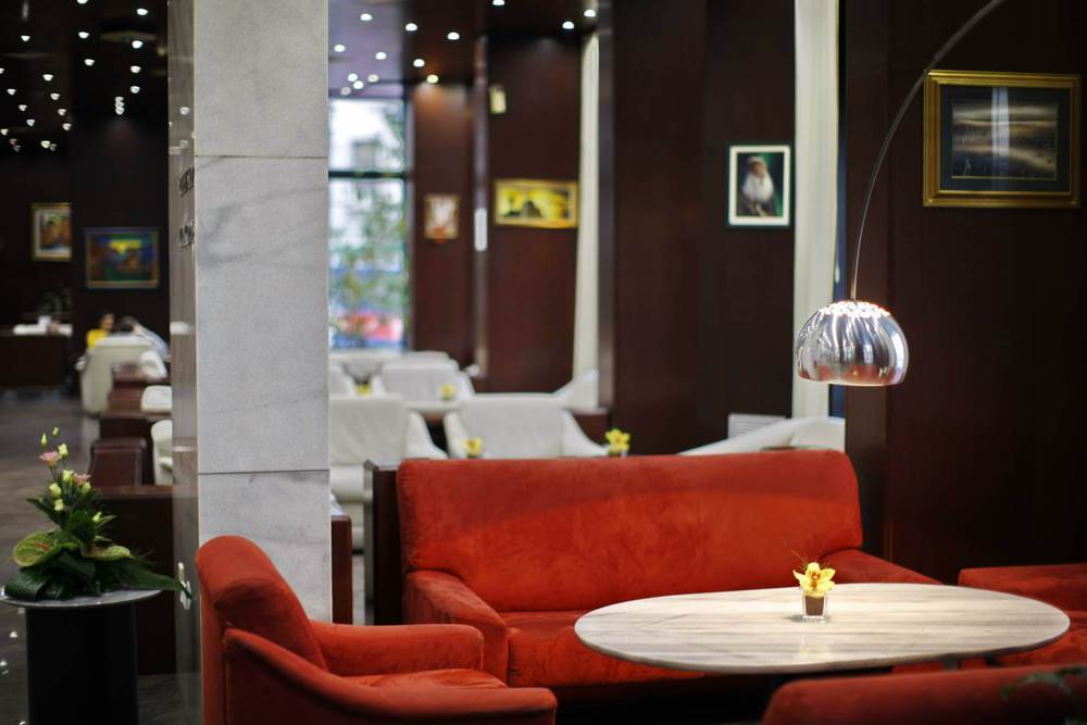 Hotel Slavija Lux Belgrado Restaurant foto
