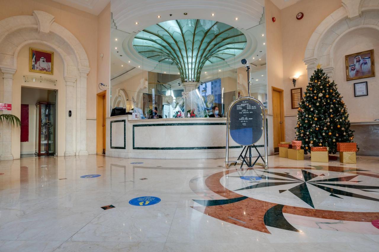 Grand Continental Hotel Abu Dhabi Buitenkant foto