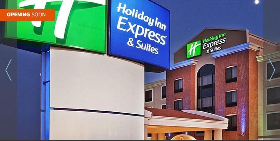 Holiday Inn Express & Suites Milwaukee Nw - Park Place, An Ihg Hotel Buitenkant foto