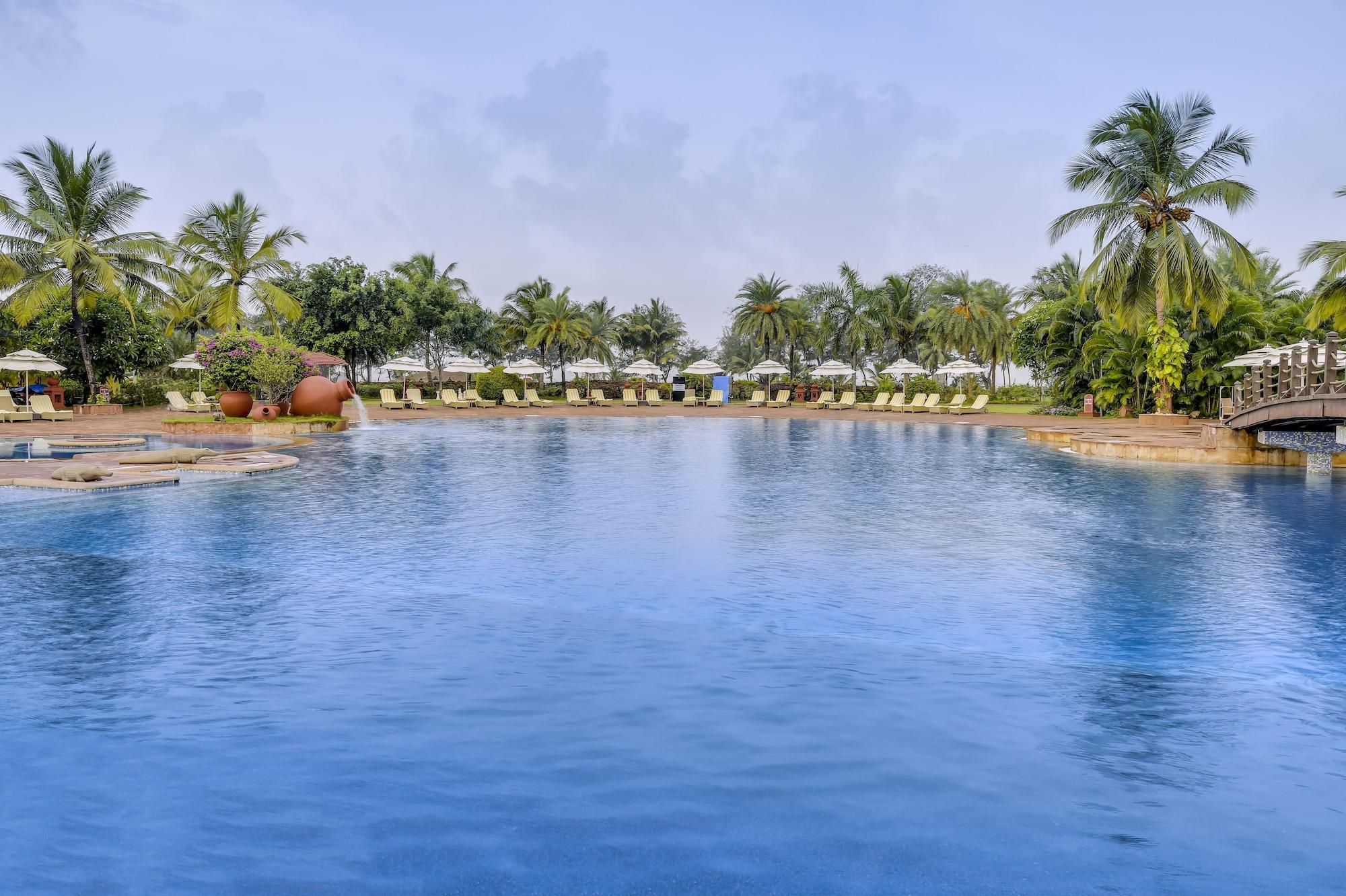 The Lalit Golf & Spa Resort Goa Canacona Buitenkant foto