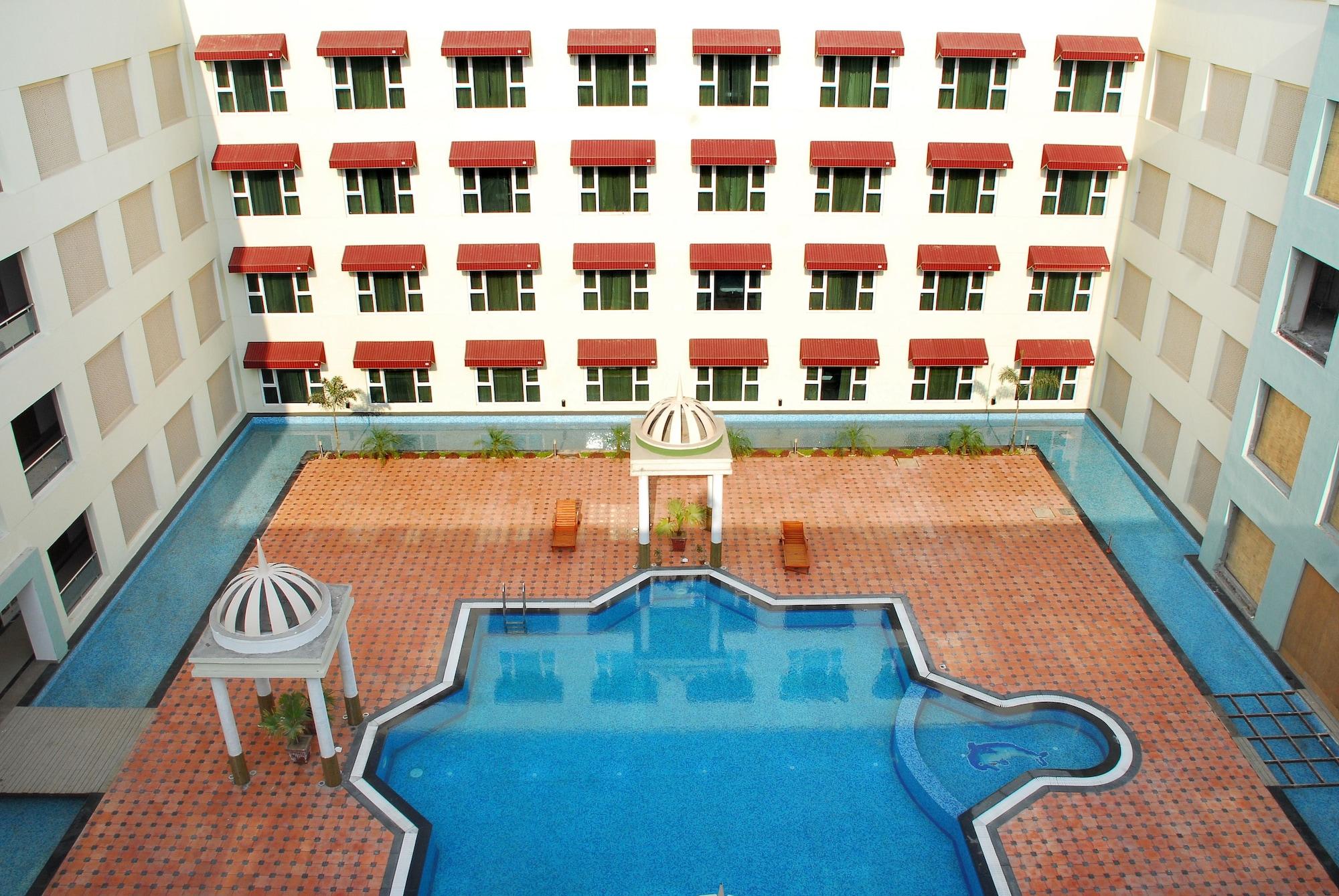 Cambay Grand Kukas Hotel Jaipur Buitenkant foto