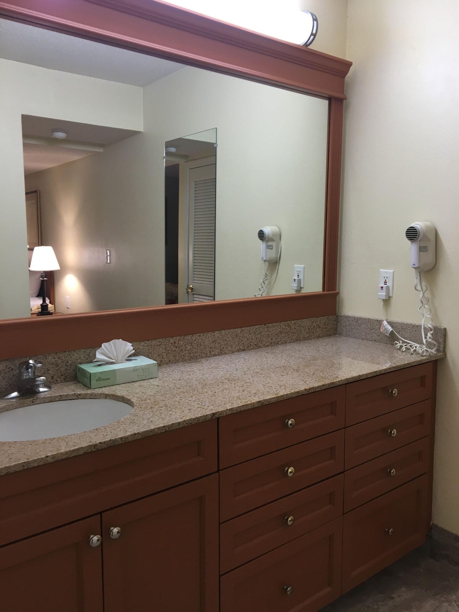 Affordable Suites Of America Grand Rapids Buitenkant foto
