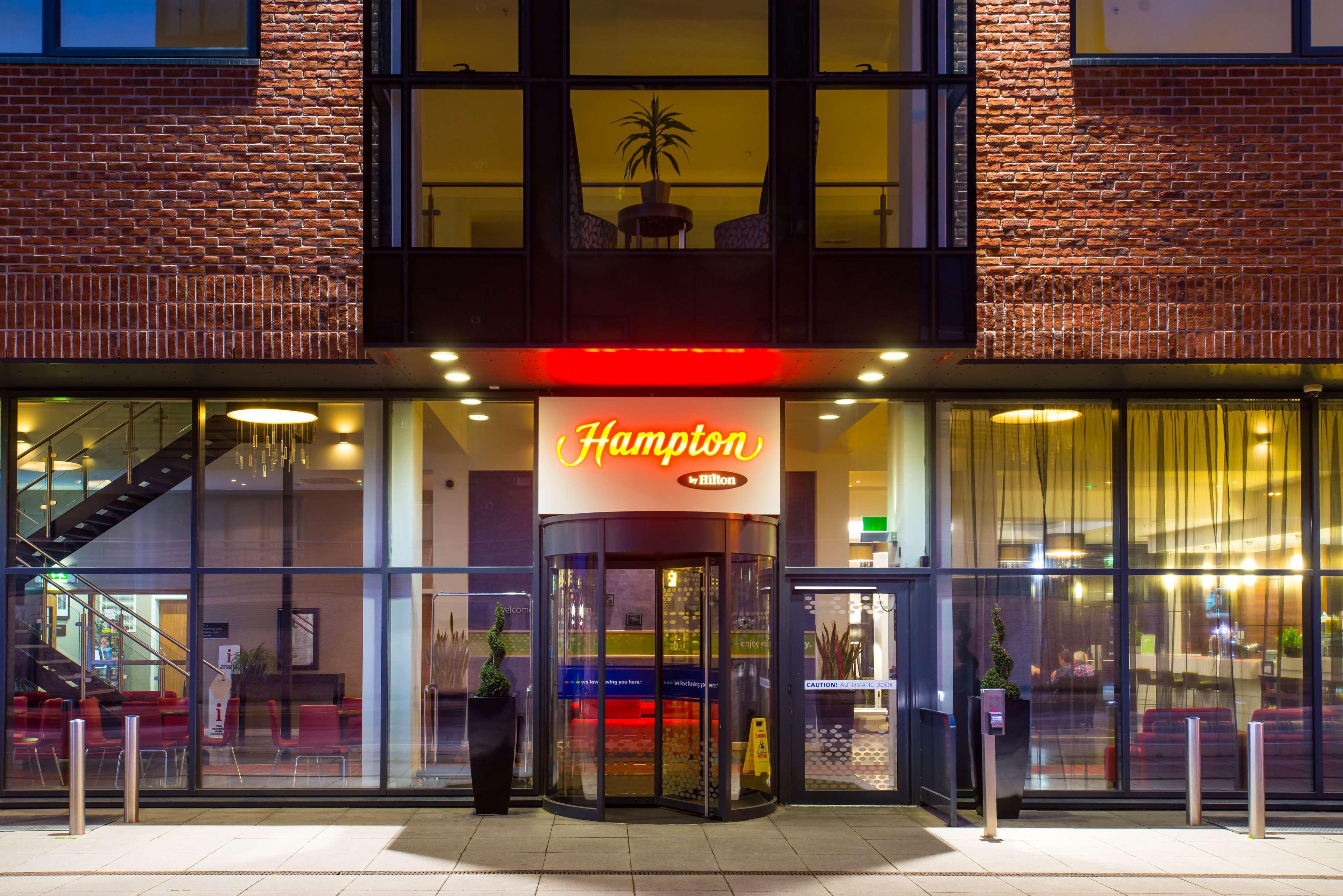 Hampton By Hilton Liverpool City Centre Buitenkant foto