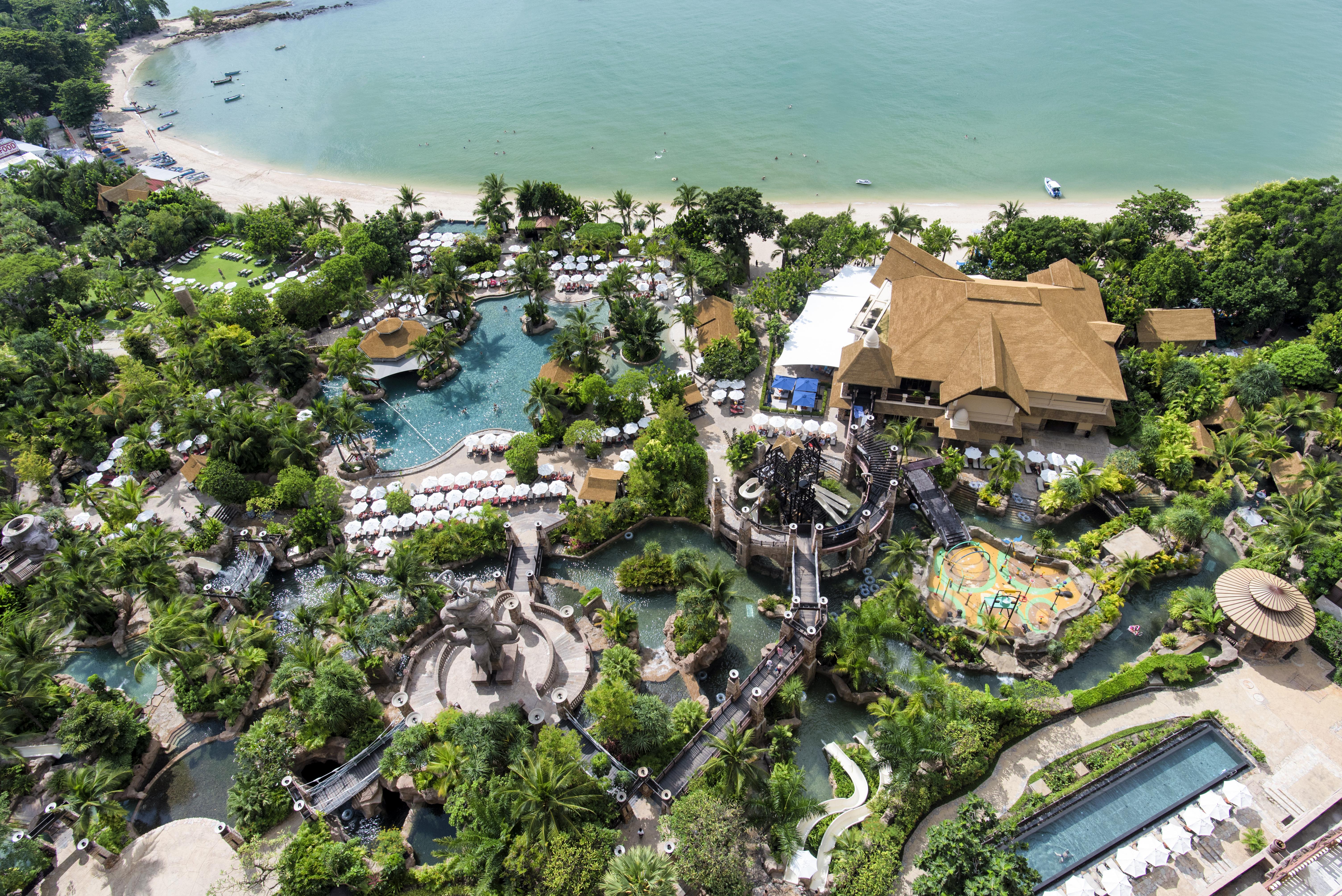 Centara Grand Mirage Beach Resort Pattaya Buitenkant foto