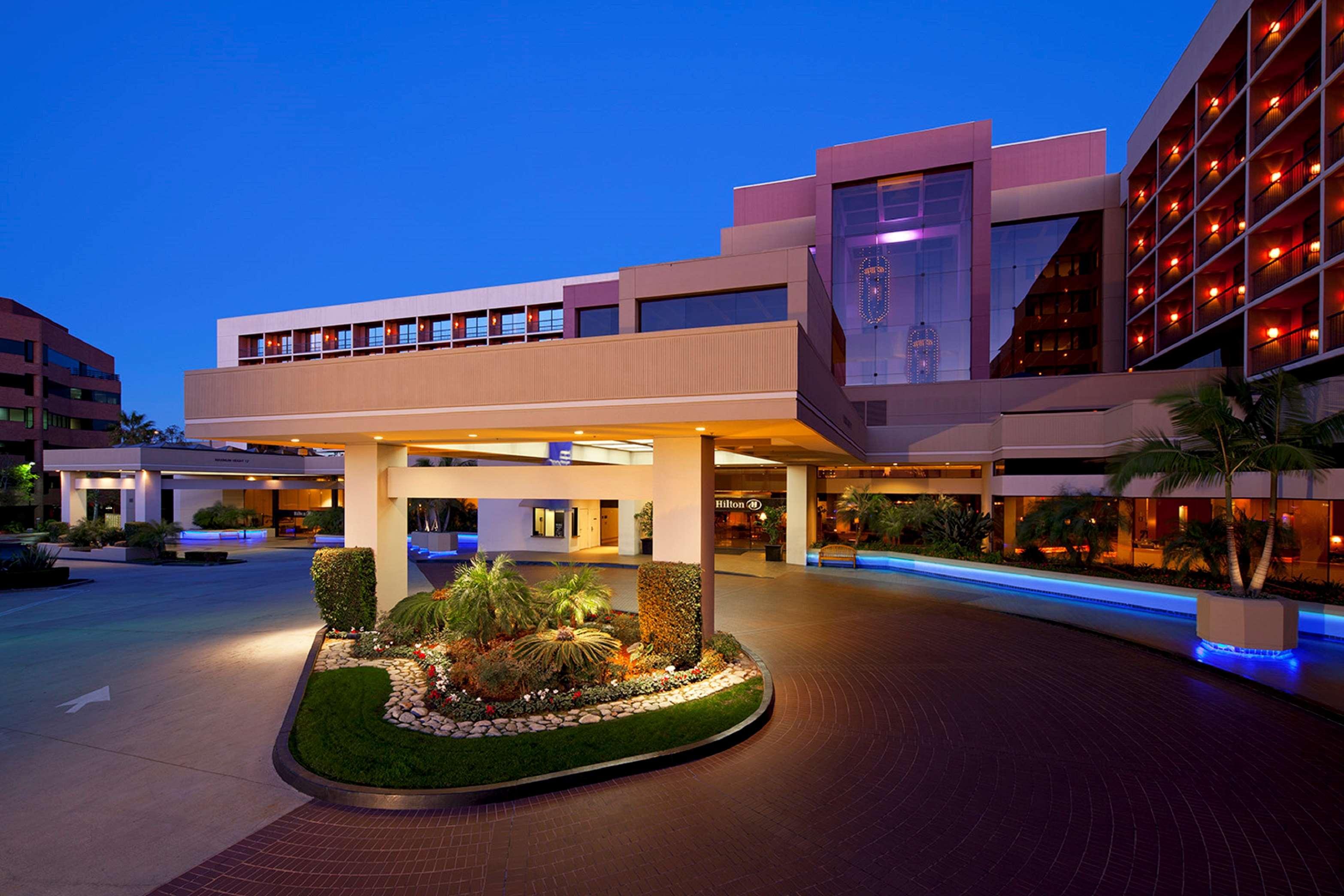 Hilton Orange County/Costa Mesa Hotel Buitenkant foto