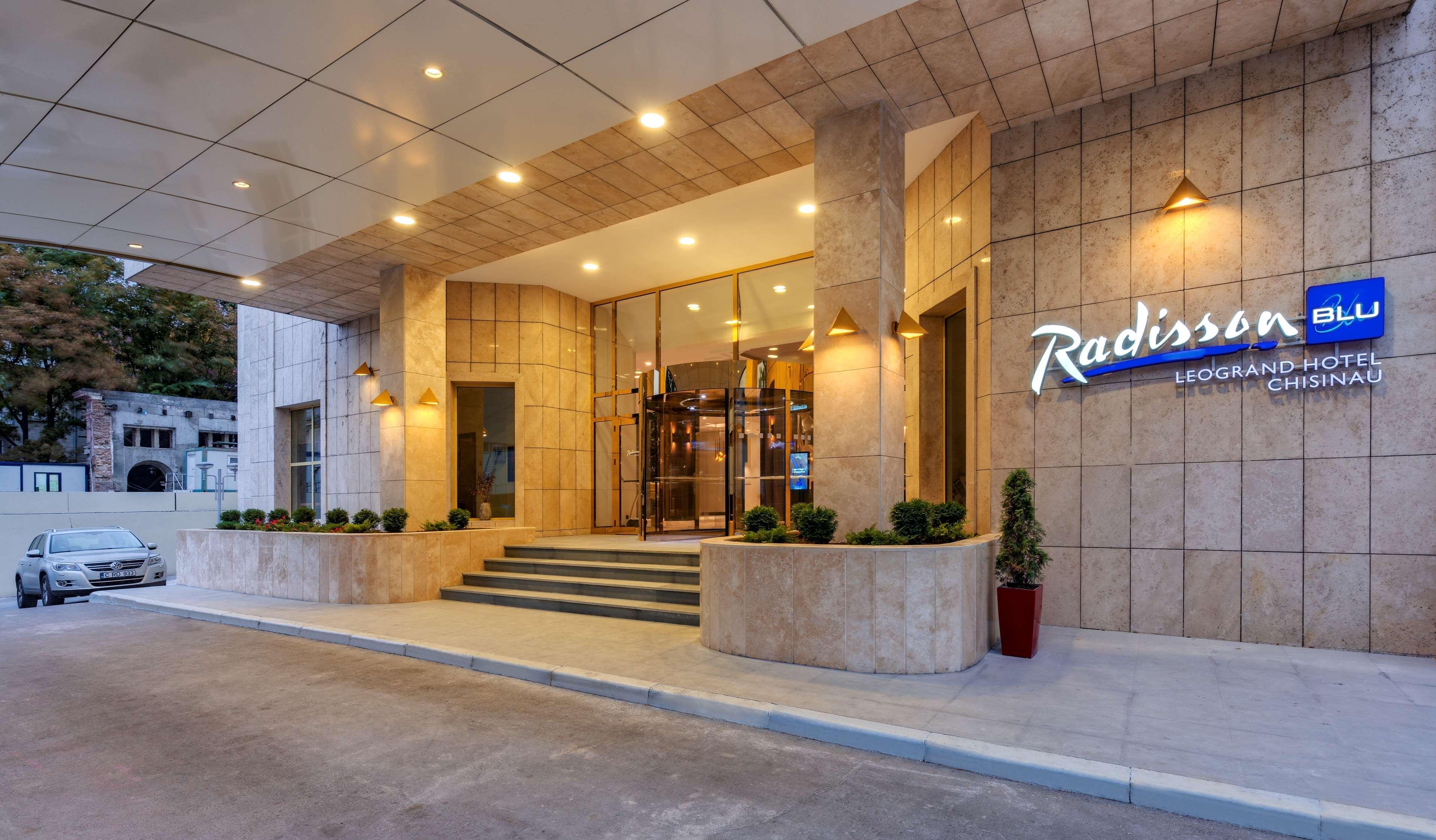 Radisson Blu Leogrand Hotel Chişinǎu Buitenkant foto