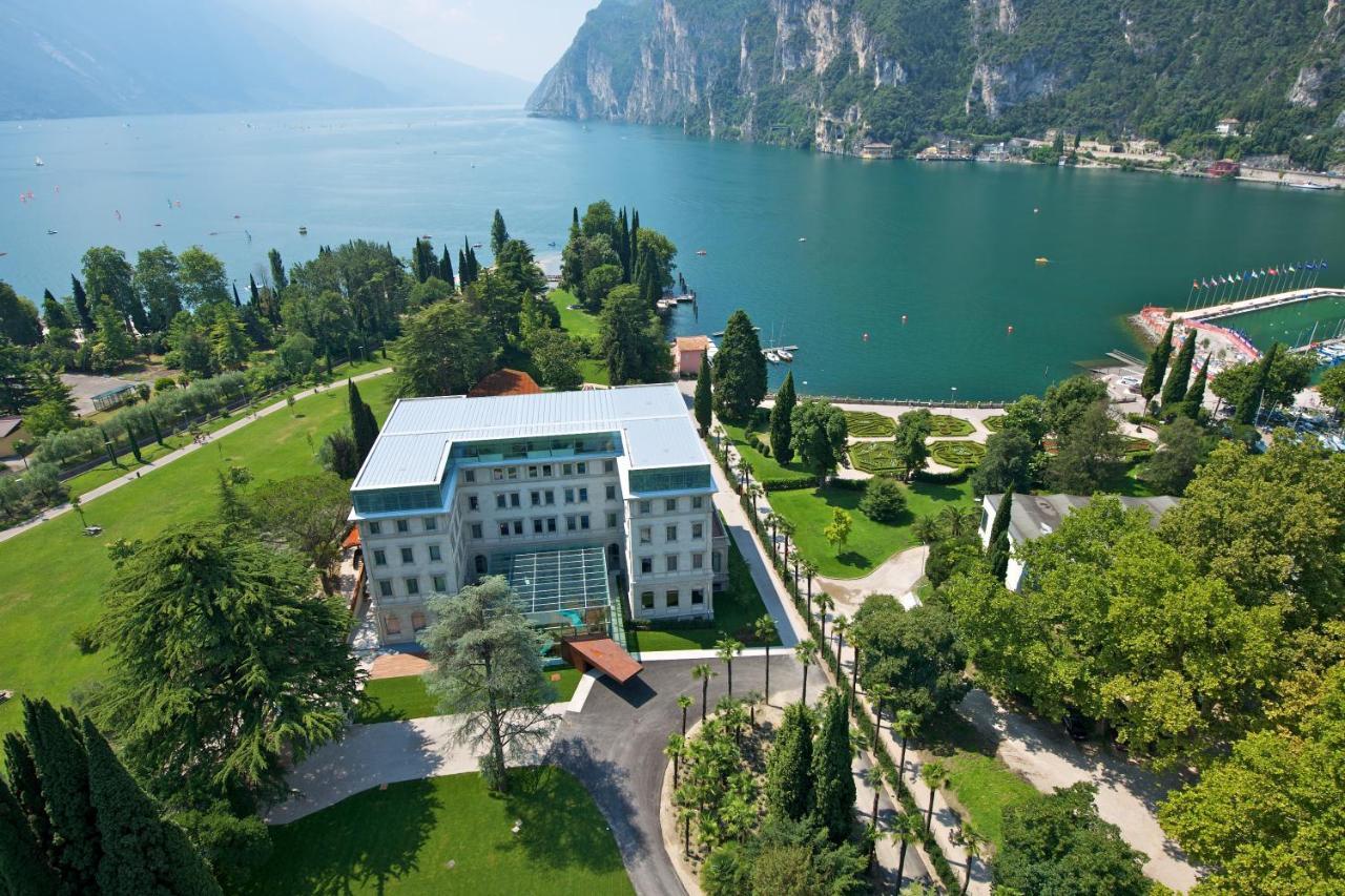 Lido Palace - The Leading Hotels Of The World Riva del Garda Buitenkant foto