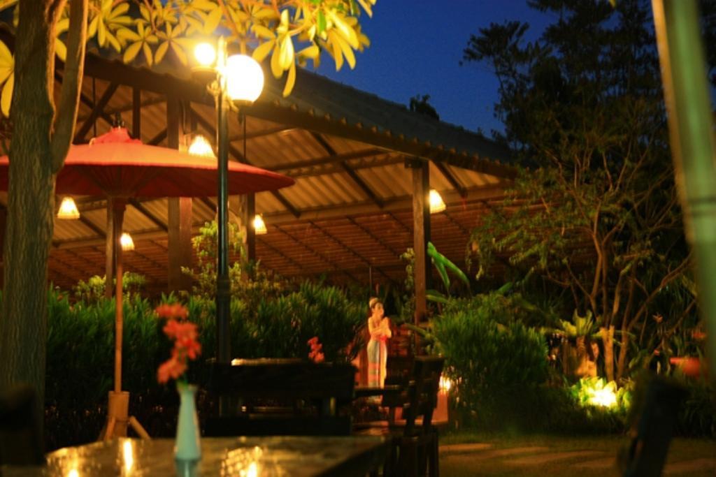 Suansiri Resort Chiang Rai Buitenkant foto