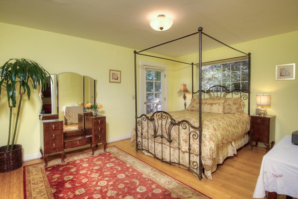 The Pink Mansion Bed and Breakfast Calistoga Buitenkant foto