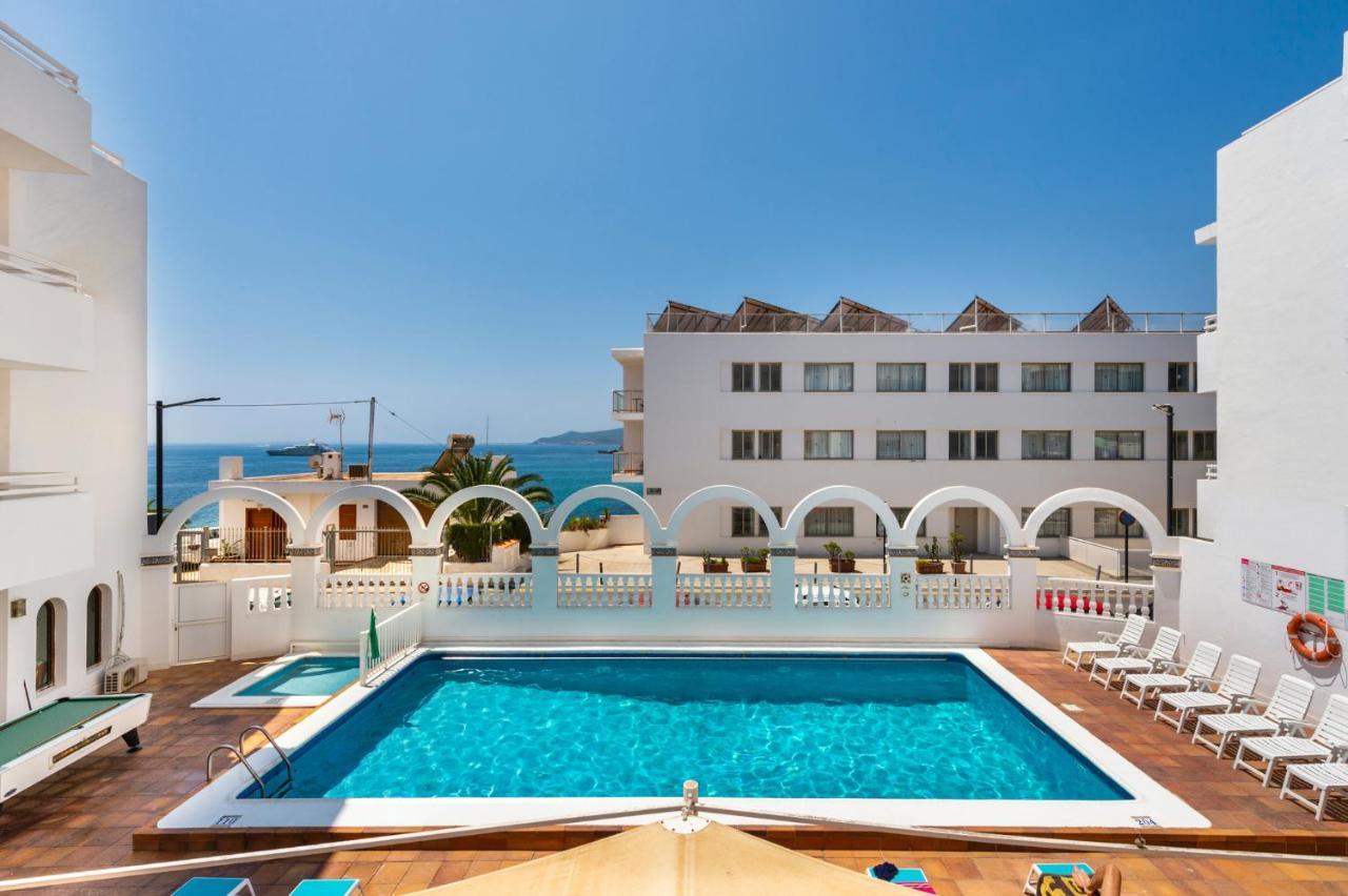 Hotel Apartamentos Vibra Lux Mar Ibiza-stad Buitenkant foto