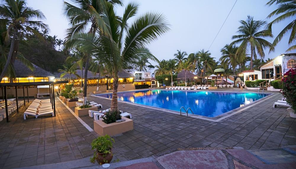 Vista Playa De Oro Manzanillo Hotel Buitenkant foto