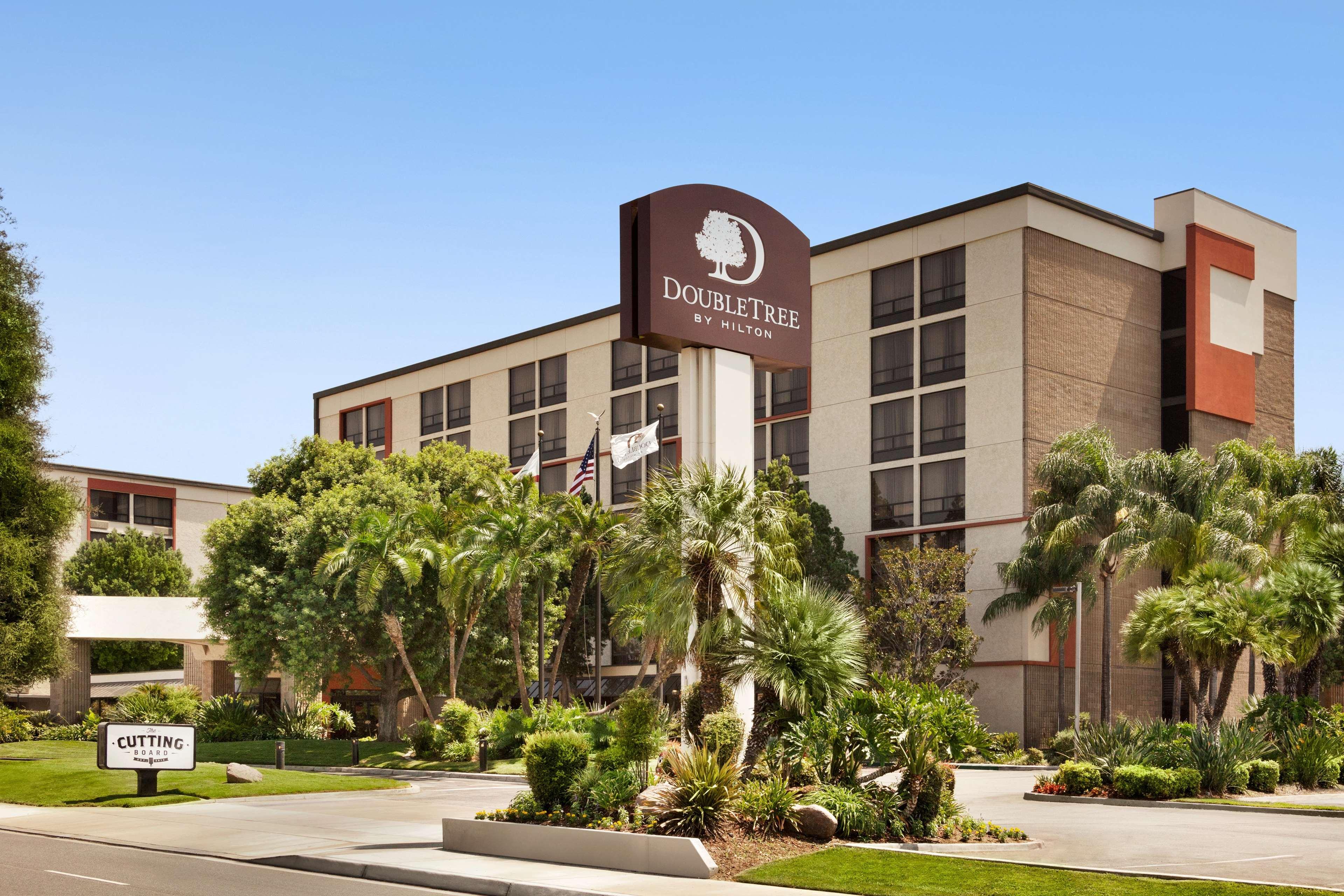 Doubletree By Hilton San Bernardino Hotel Buitenkant foto