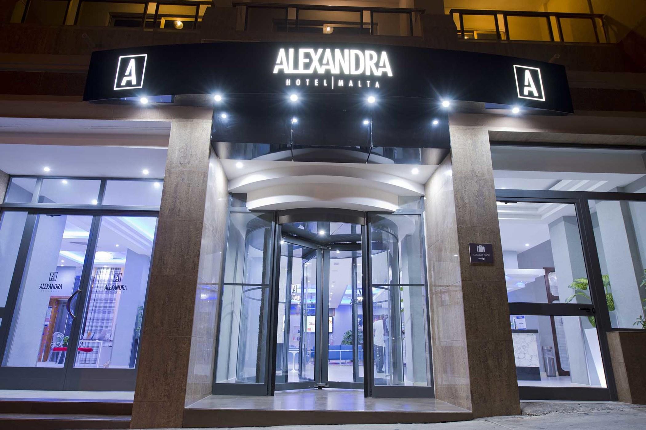 Alexandra Hotel San Ġiljan Buitenkant foto