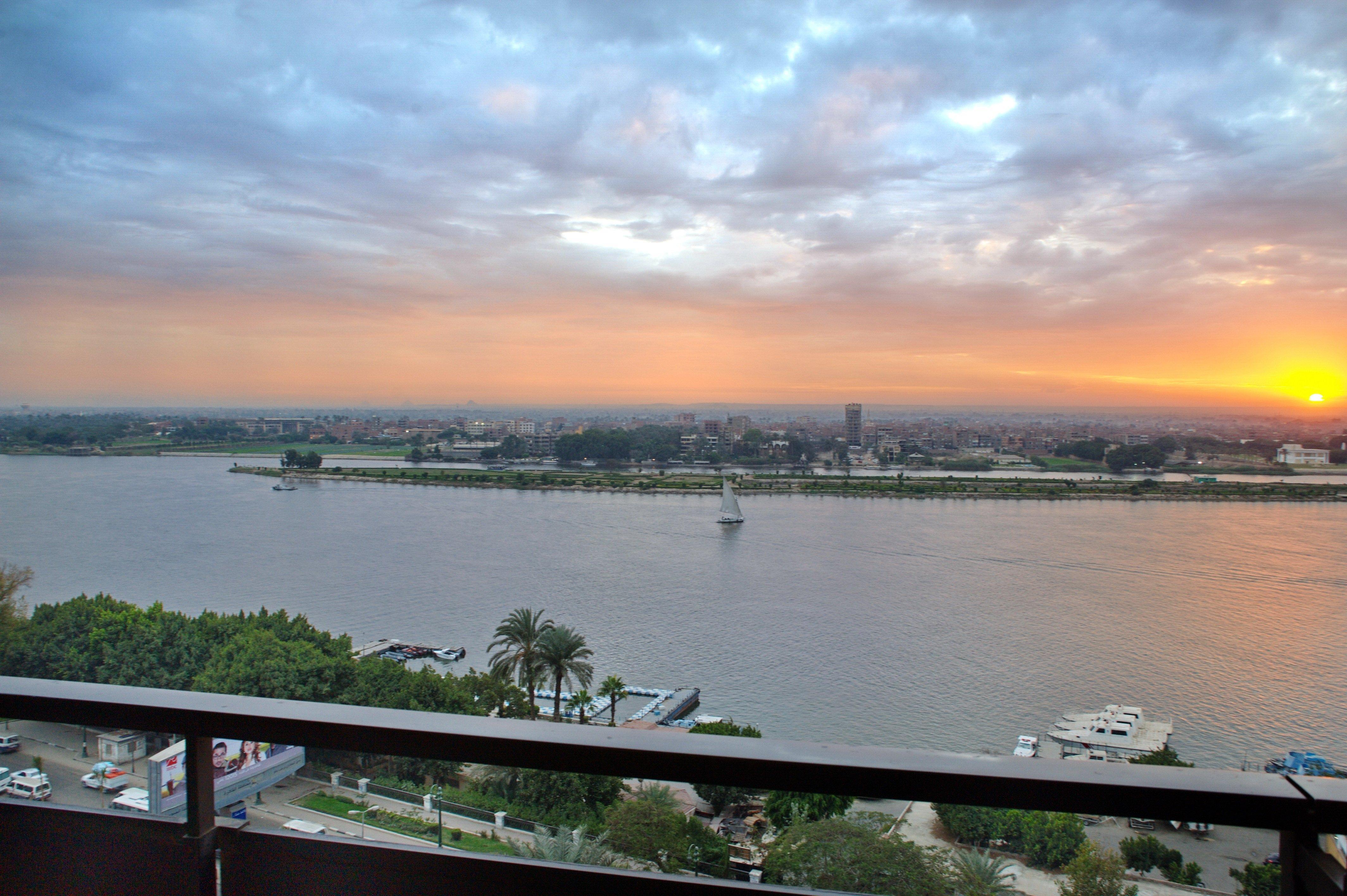 Holiday Inn Cairo Maadi, An Ihg Hotel Buitenkant foto
