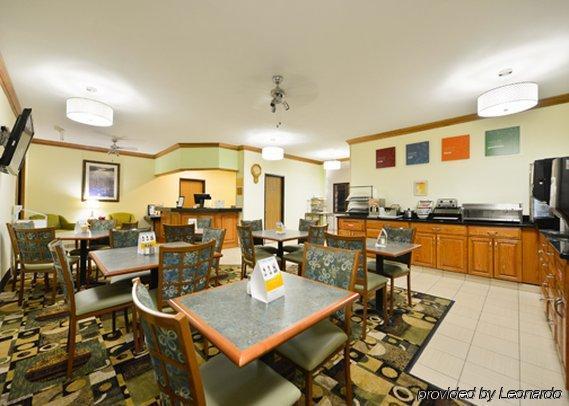 Comfort Inn & Suites Waterloo - Cedar Falls Restaurant foto