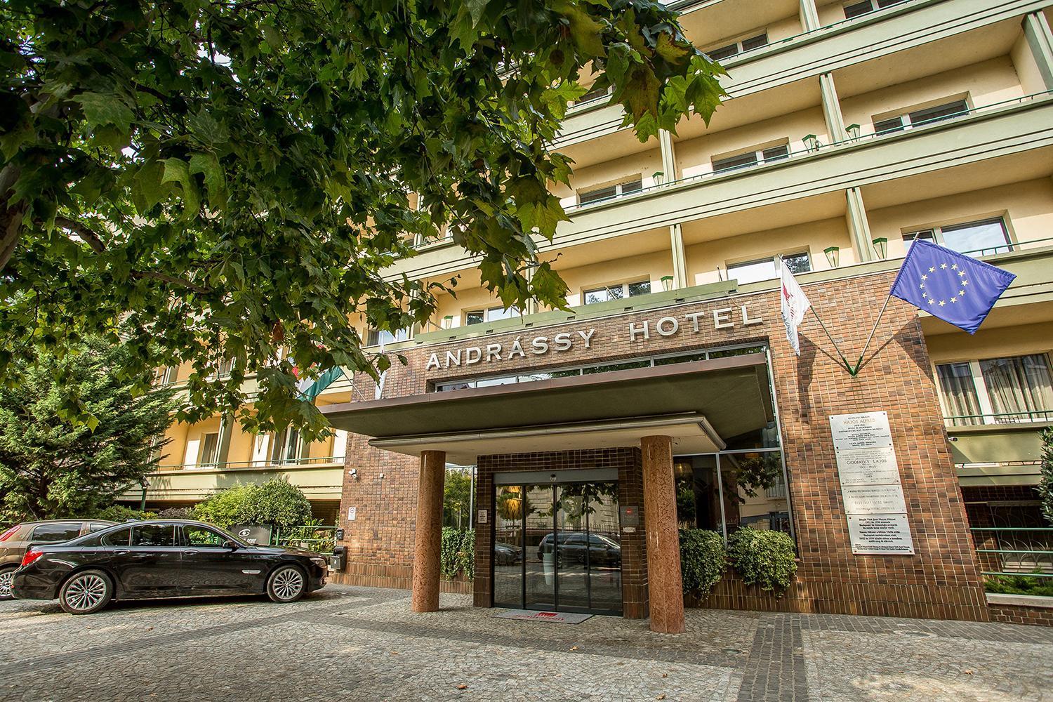 Mamaison Hotel Andrassy Boedapest Buitenkant foto