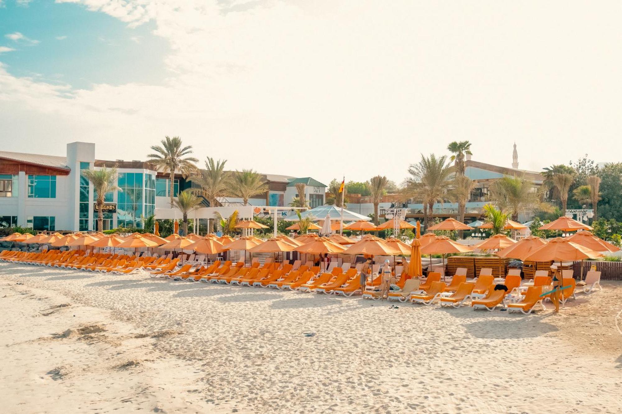 Dubai Marine Beach Resort & Spa Buitenkant foto